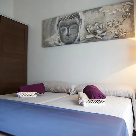 Apartamentos Plaza De Austria Cordoba Room photo